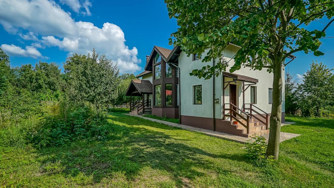 Vila Luna Comarnic Exteriör bild